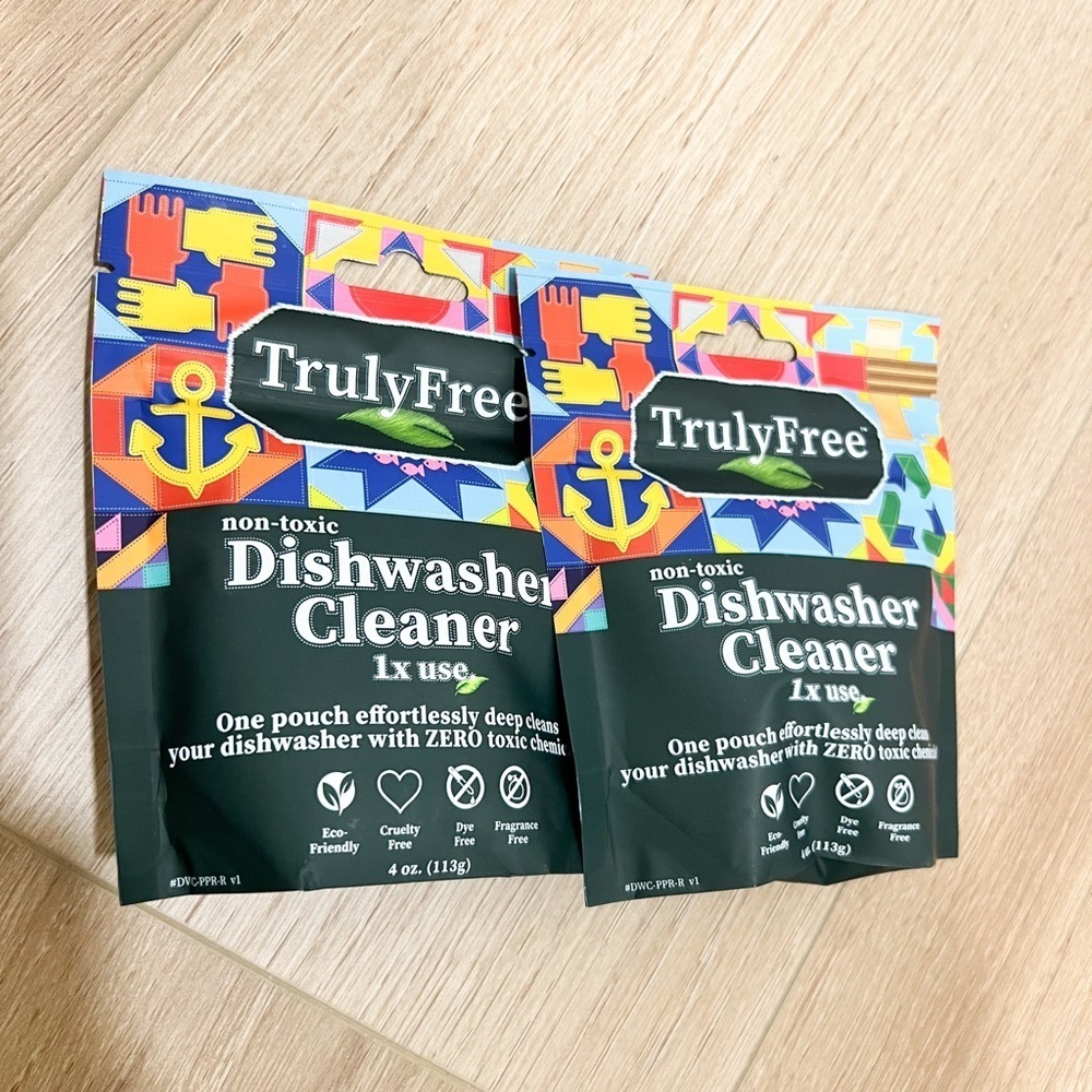 NWT TrulyFree Dishwasher Cleaner Non-Toxic Plant-Based Cleaner 2-Pack